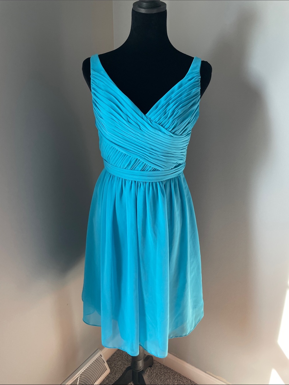 David's Bridal Teal Blue V-Neck Chiffon Bridesmaid Dress